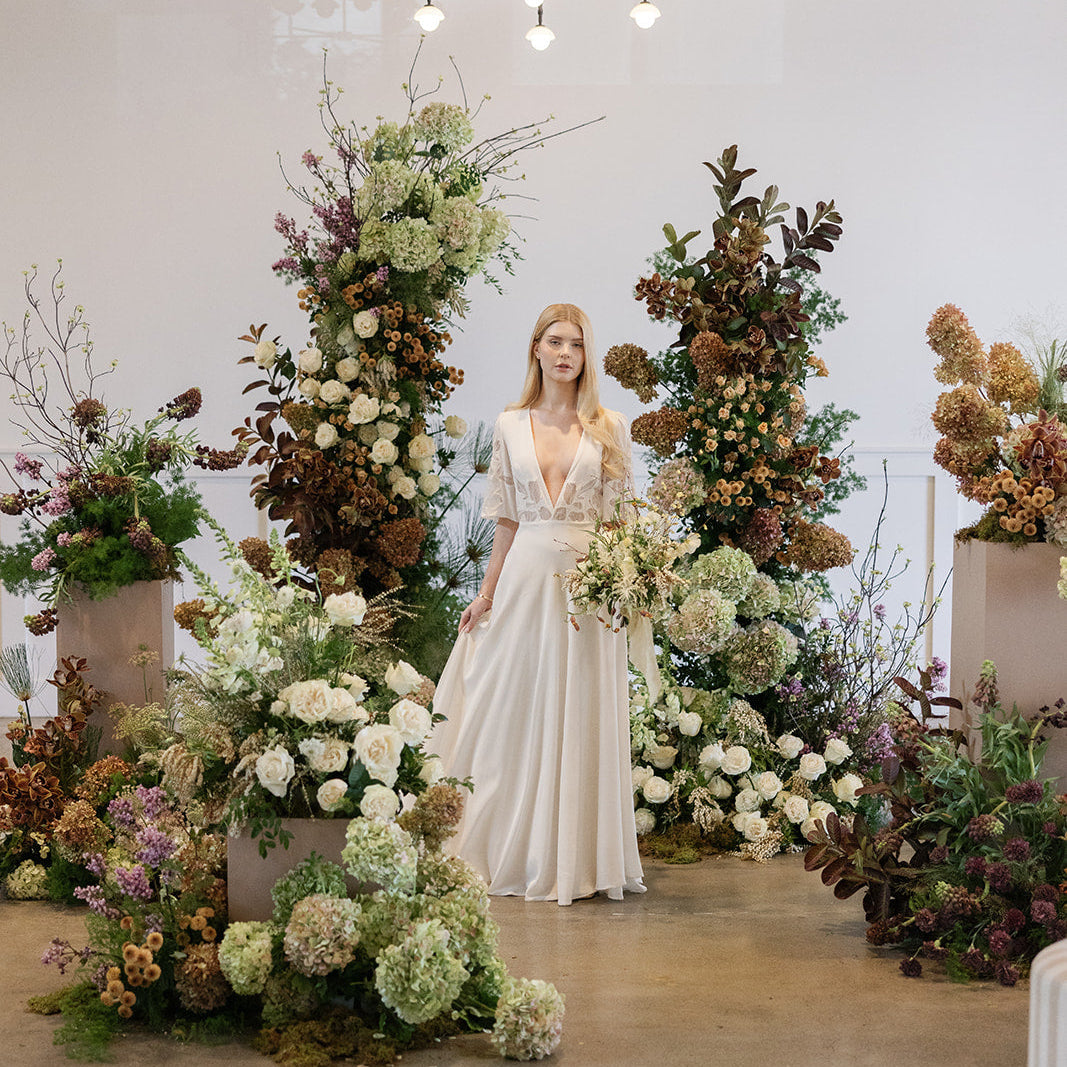 What Happens When You Trust Your Florist? A Luxe, Sustainable Ceremony Design in California