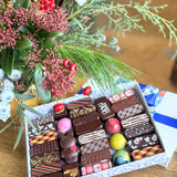 The Comfort & Joy Holiday Duo 𝘛𝘸𝘪𝘯𝘍𝘭𝘰𝘸𝘦𝘳 𝘚𝘵𝘶𝘥𝘪𝘰 + 𝘑𝘢𝘮𝘦𝘴 𝘋𝘢𝘷𝘪𝘥 𝘗𝘢𝘵𝘪𝘴𝘴𝘦𝘳𝘪𝘦